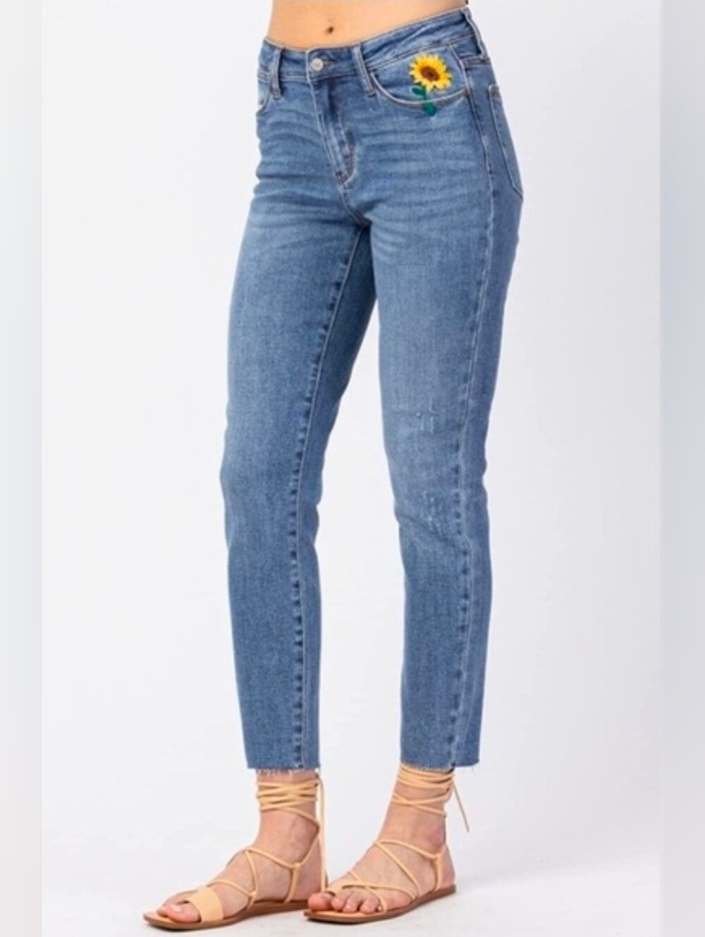 Judy Blue High Rise Relaxed Fit Jeans Embroidered Sunflower Med Wash Women 5/27